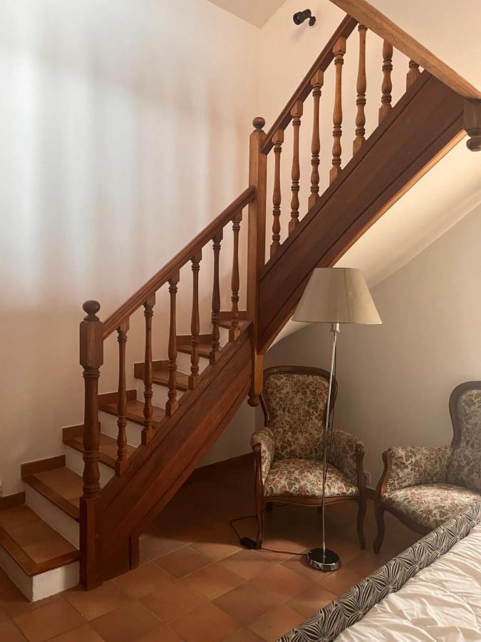Le Mazet De Choubouloute Bed & Breakfast Сан-Жил Екстериор снимка